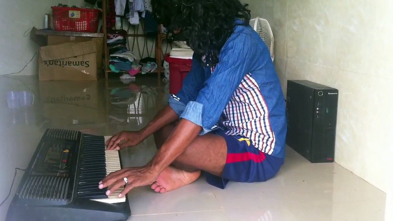 Homeless Man Plays Piano Beautifully (Sarasota, FL) (ORIGINAL) Covered by James