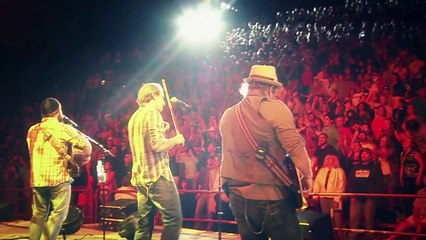 Zac Brown Band - Chicken Fried at Red Rocks