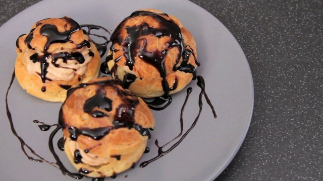 Recette de profiteroles version salées avec du foie gras - Gourmand