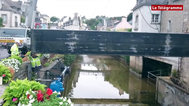 Quimperlé. L'Isole barrée en aval