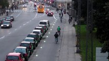 Green wave in traffic signals for cyclists