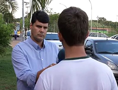 Jornal local: Assalto estudante