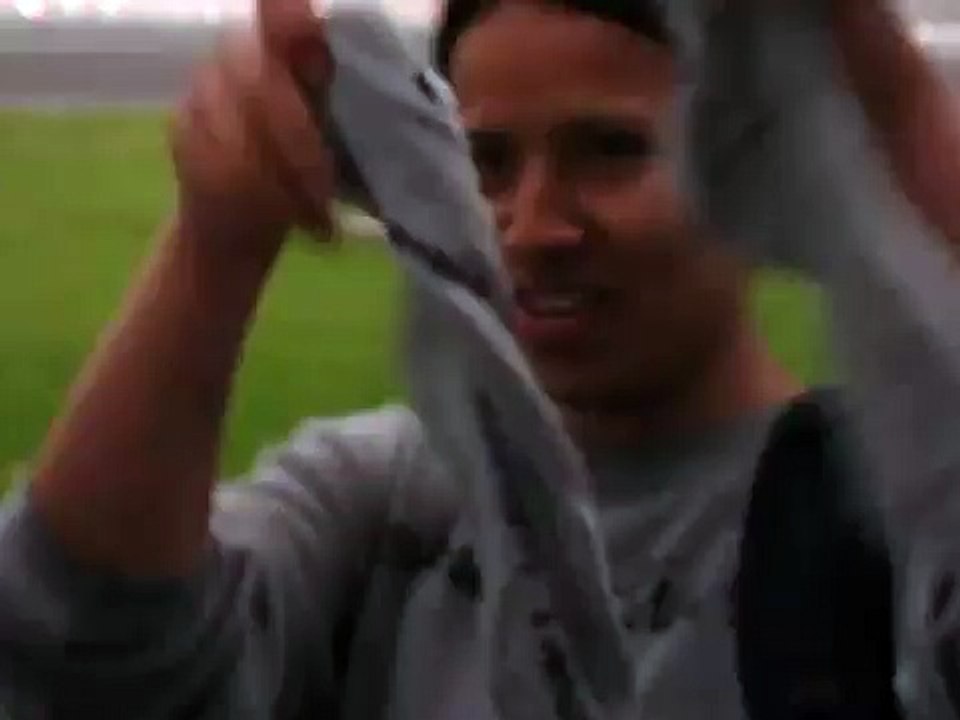 Take my wet socks in your face!!!