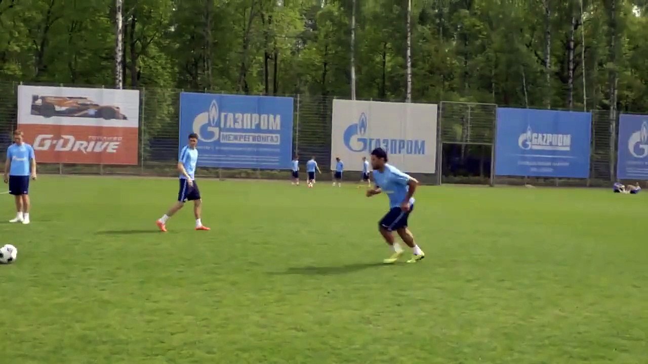 Zenith : Hulk explose le ballon !