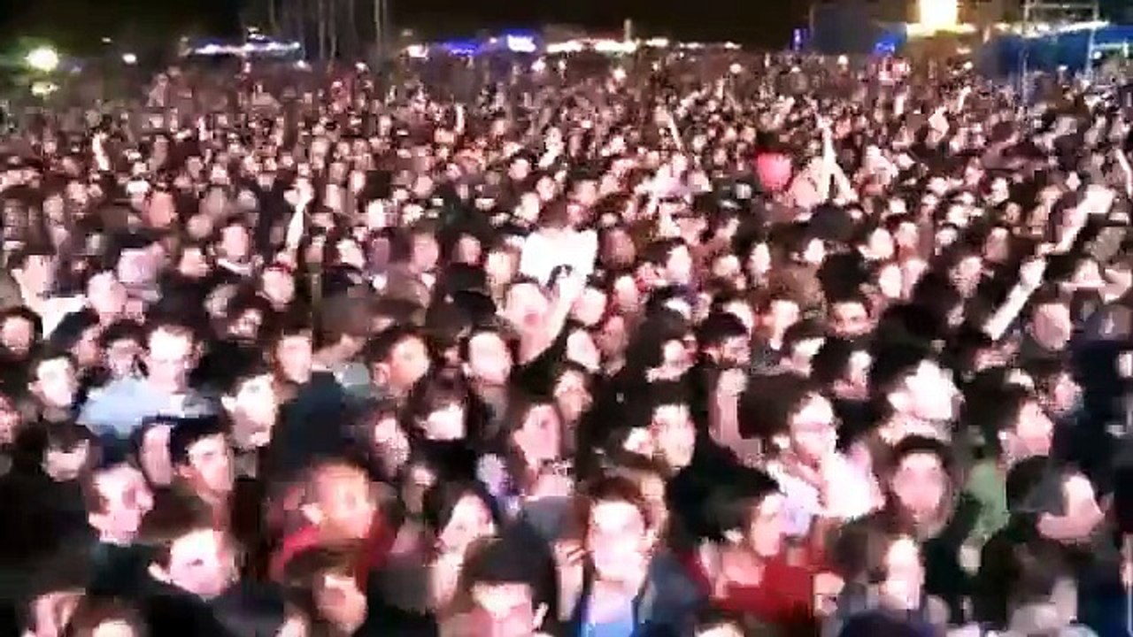 [HQ] Red Hot Chili Peppers - Power of Equality (Lollapalooza Argentina 2014)