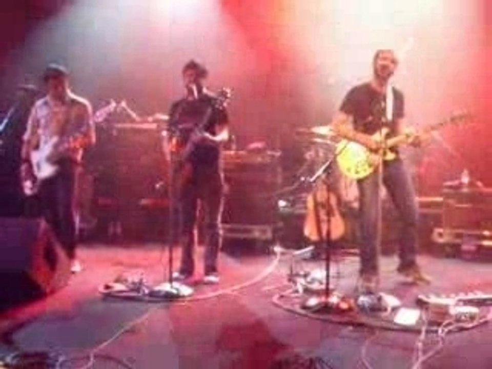The shins - Know your onion! (live)
