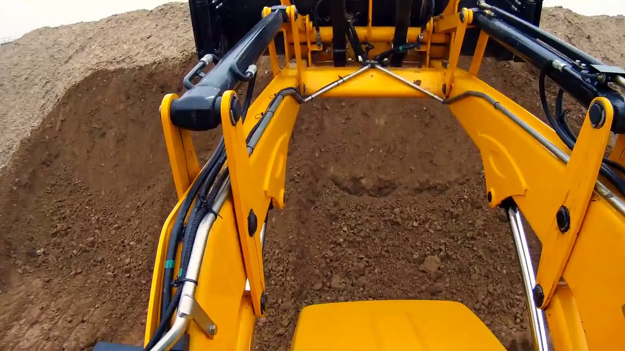 Joey JCB ride