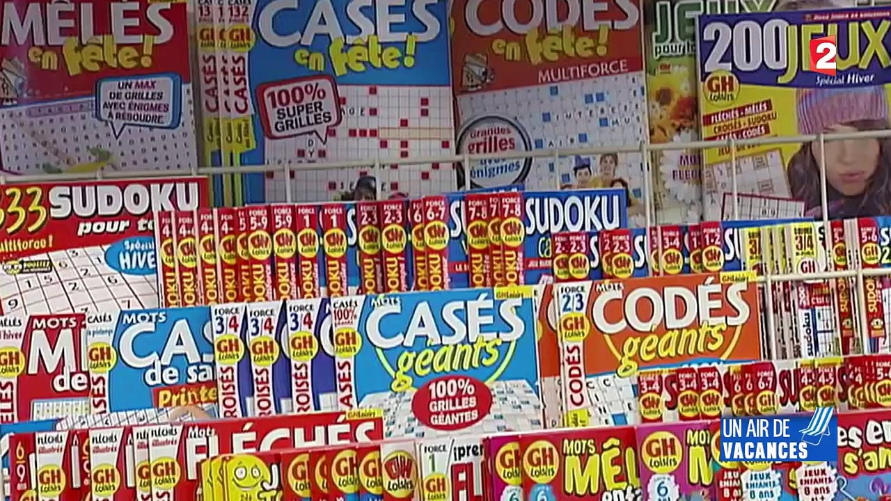 Mots croisés, mots fléchés...Qui se trouve derrière les jeux de vos étés ?