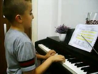 MEDARMONİ SANAT AKADEMİSİ- PİYANO DERSİ-www.medarmonisanat.com