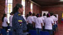 Curso de paz para ex-guerrilheiras colombianas