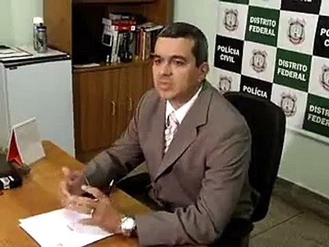 Jornal local: estuprador meninos