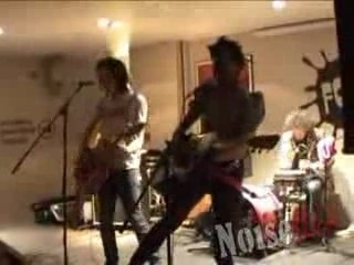 Noisettes Beg Steal Borrow
