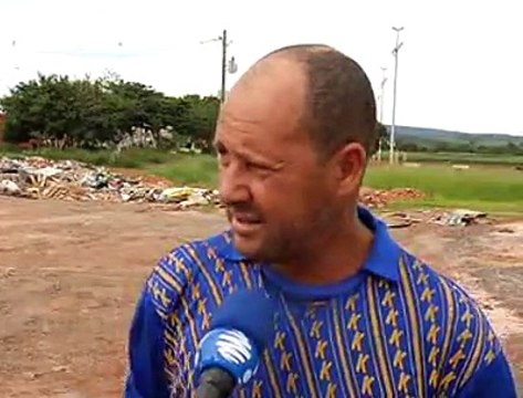 Jornal local: Lixao Buritis