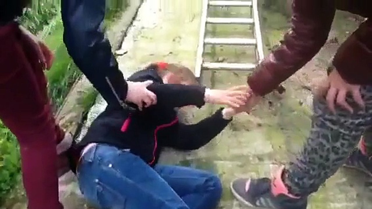 Het geheim van saïra afl.1 elise word ontvoerd