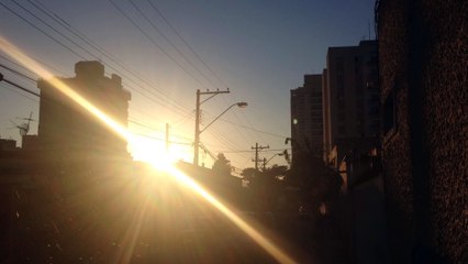 Vídeos by iPhone 4, cotidiano de uma caminhada, 2015, Taubaté, SP, Brasil, (160)