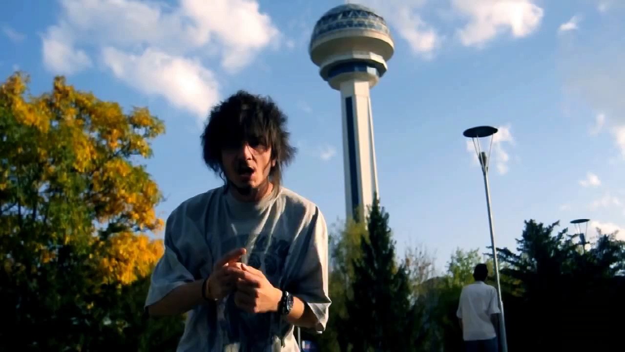 Sehabe - Bana Her Yol Paris Hilton