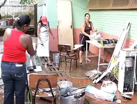 Jornal Local: suite escolas