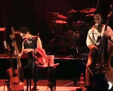 Nawal concert - Paris @ Café de la Danse