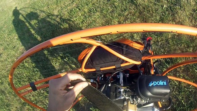 Entre paramoteur et parapente