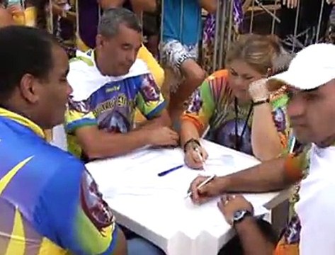 Jornal local: apuração carnaval