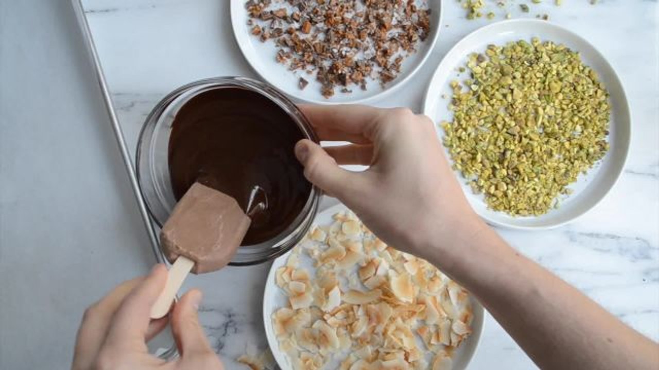A Super-Easy Hack for Making Extra-Special Ice Pops