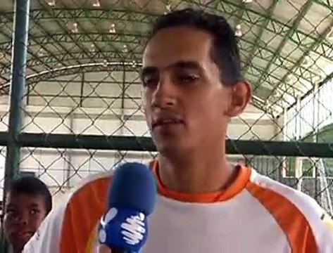 Jornal local: manifestação vila olímpica