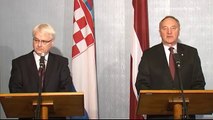 Latvijas Horvātijas prezidentu kopīgā preses konference 02/04/2012