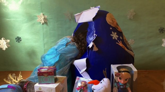 Disney Frozen Videos – Elsa + Anna Toys Egg + Wand Plays Let It Go Song Music From Movie + Dolls