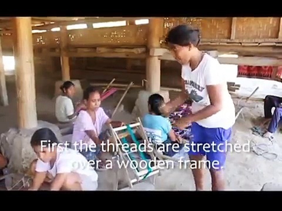 Sumba Ikat weaving