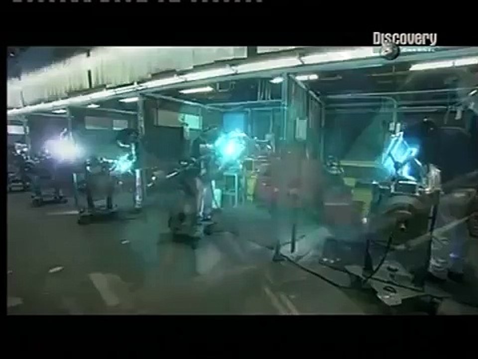 How It's Made (CZ Dabing) - Motocykly