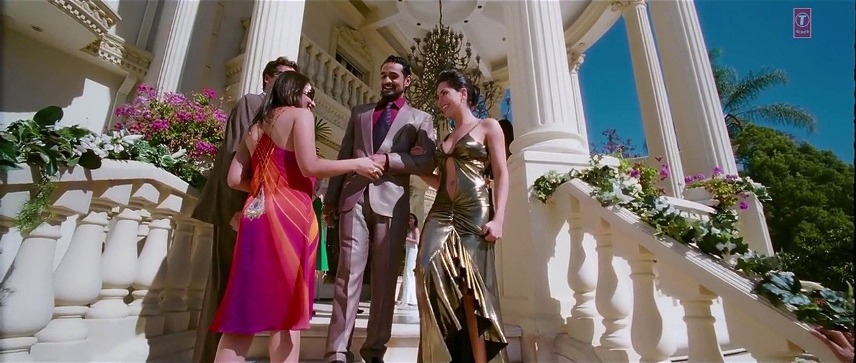 Dil Kyun Yeh Mera Shor Kare Full Song (HD) Kites _ Hrithik Roshan, Bárbara Mori