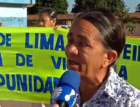 Jornal local: passeata luziania