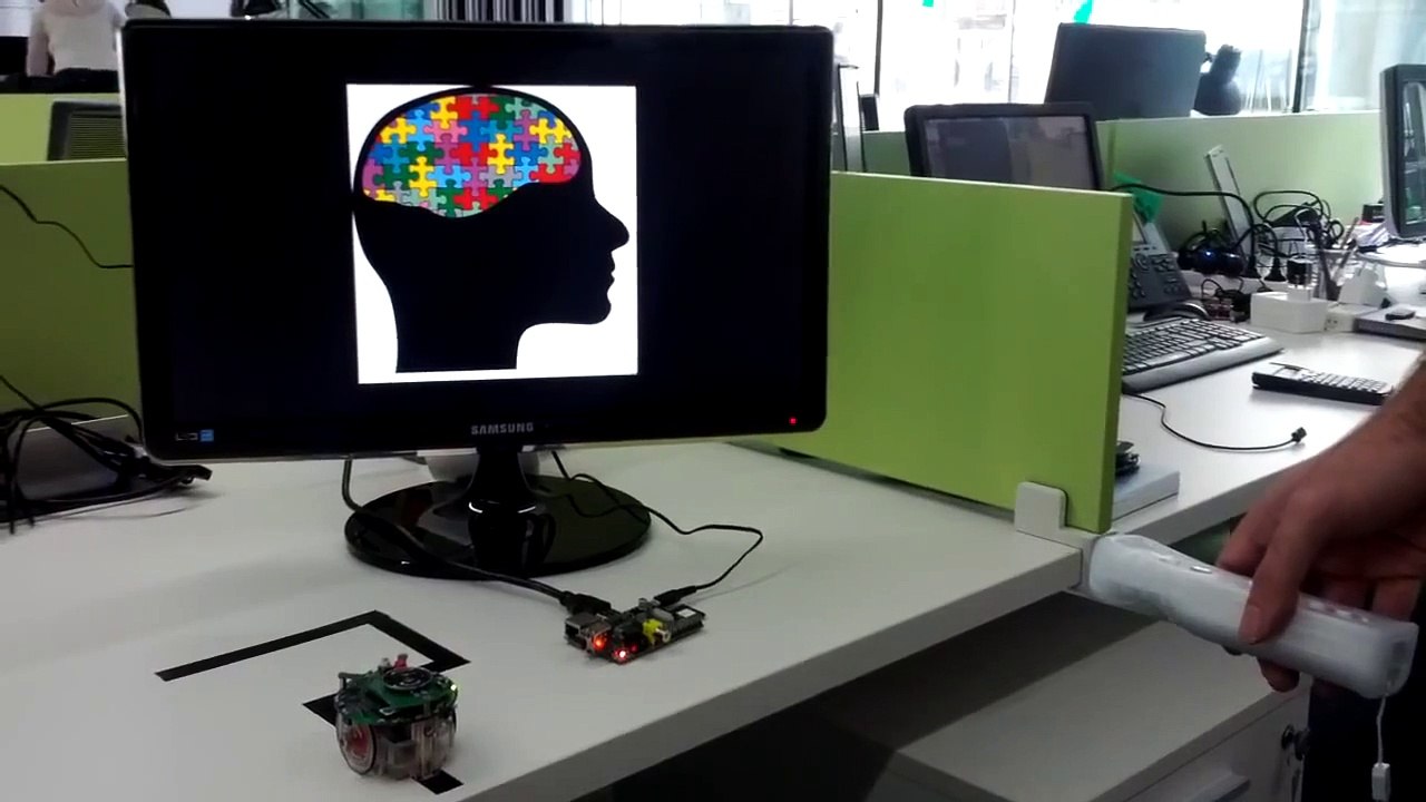 Qt5 + Raspberry PI + ePuck + Cwiid
