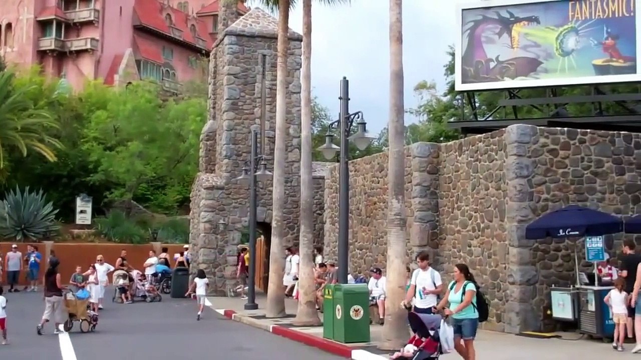 Twilight Zone Tower Of Terror Hollywood Studios at Walt Disney World