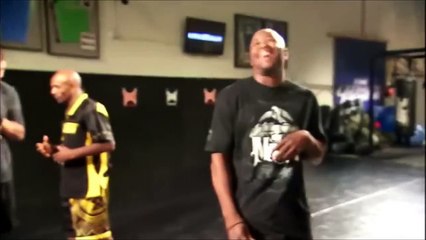 Rampage Jackson impersonates Rashad Evans being K.O'd [HD] (funny)