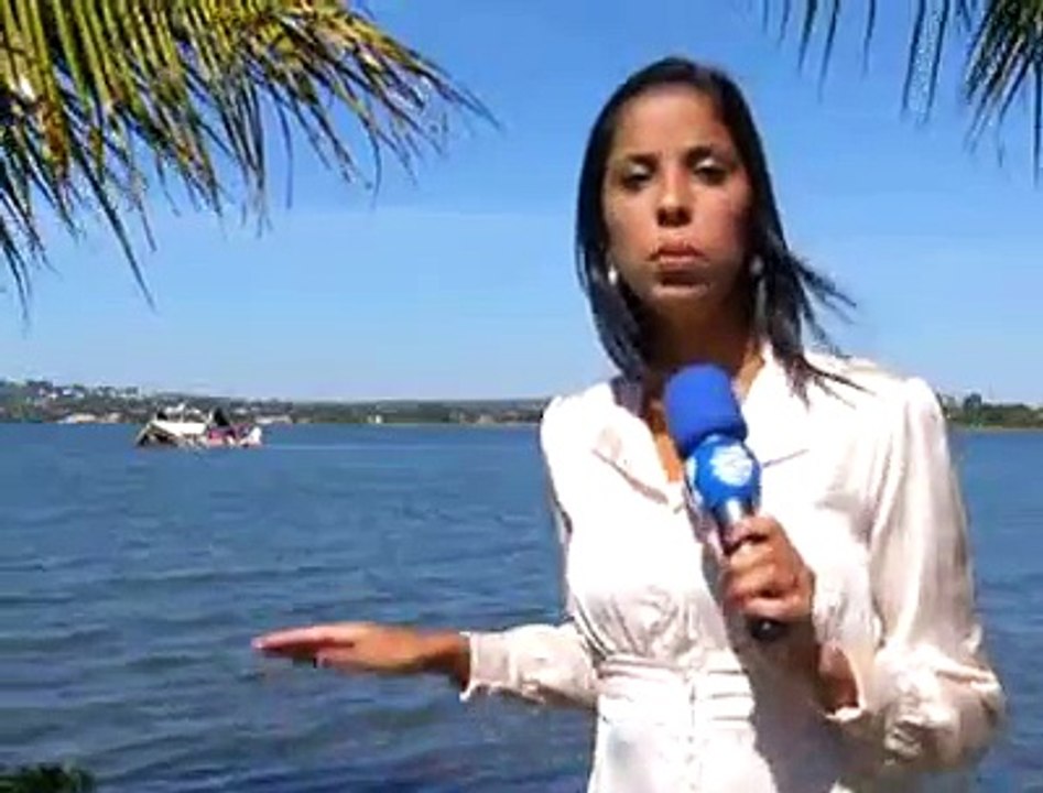 Jornal local: barco