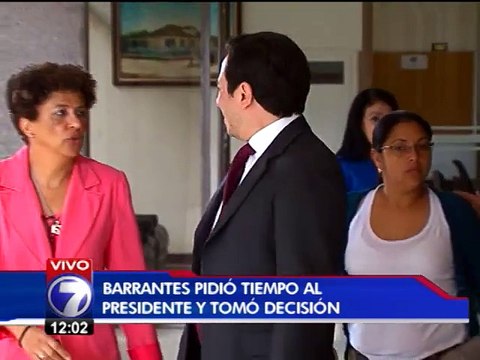 Presidente Solís dice haber pedido renuncia a Iván Barrantes el viernes anterior