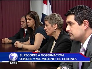 Ministerio de Gobernación prevé problemas en fronteras por recorte al presupuesto