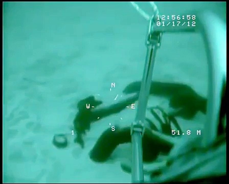 Swiftie / 'Happy Hooker' mooring buoy rope installer