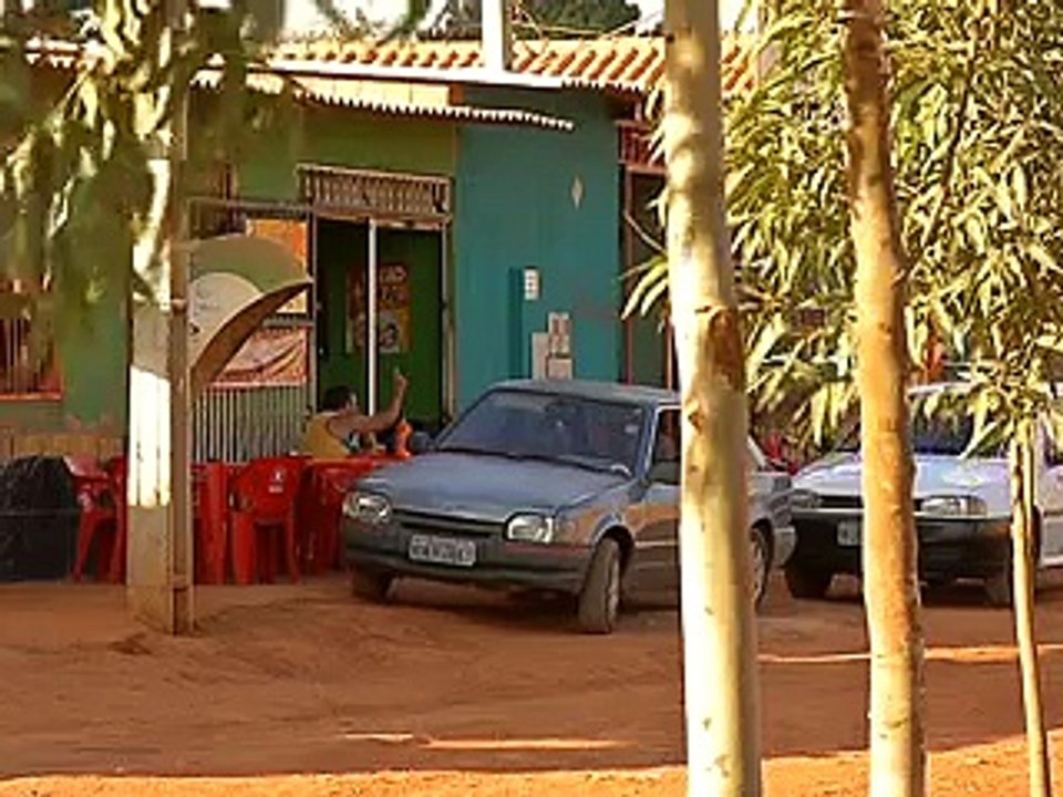 Jornal local: morte pauladas