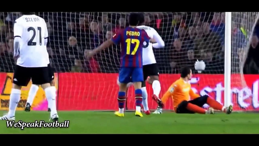 Lionel Messi ● Insane Solo Goals