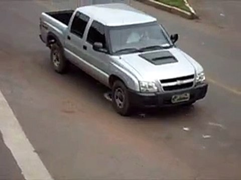 Jornal Local - Buraco IPVA