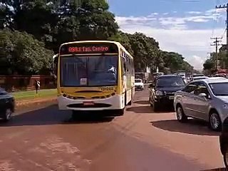 Jornal local: bons modos transito