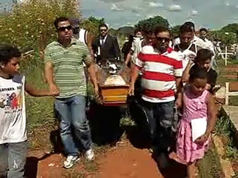 VT ENTERRO OSSADA PLANALTINA