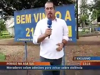 Adesivos informativos