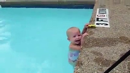 Baby amaze swiming