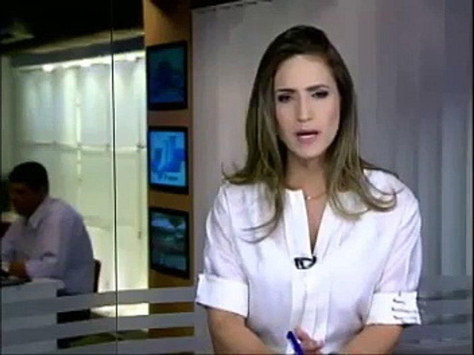 Comércio destruído