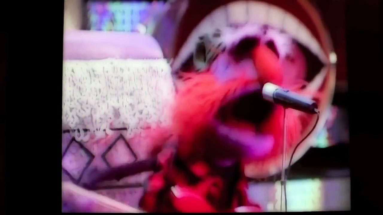 The Muppets sing Jingle Bell Rock from "Muppet Family Christmas"