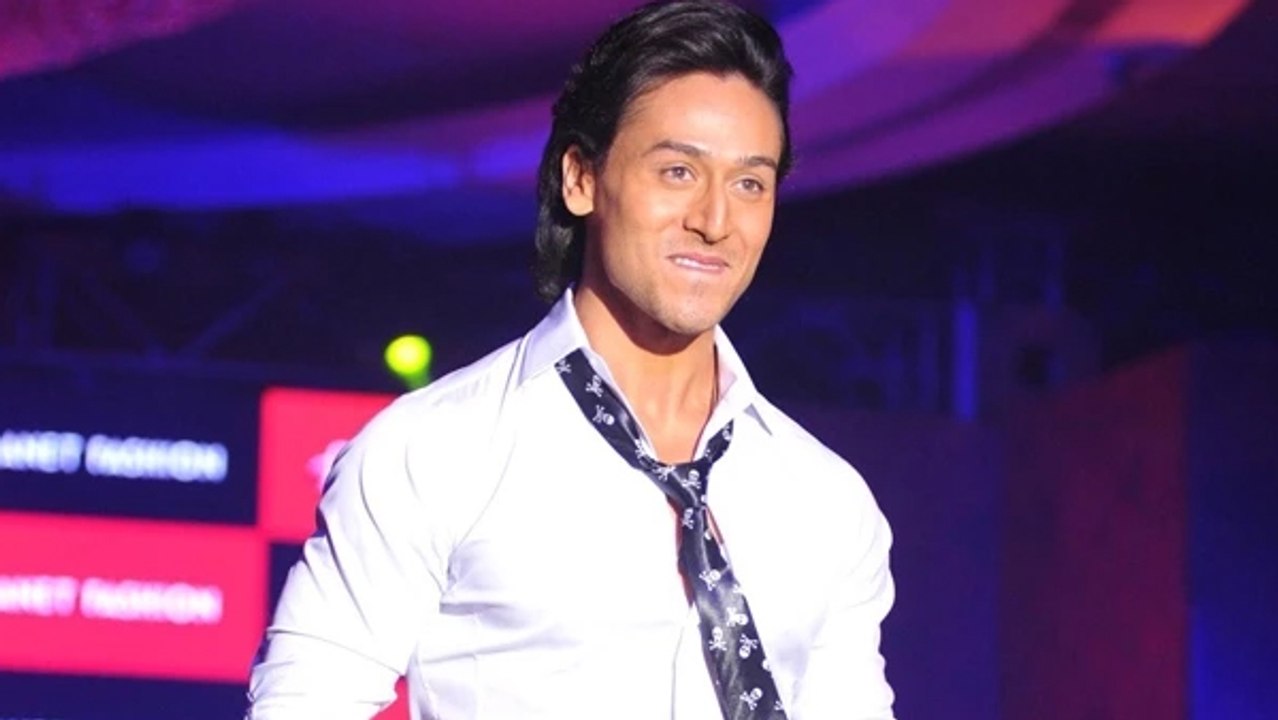 Tiger Shroff @ Grand Launch of Planet Fashion Show