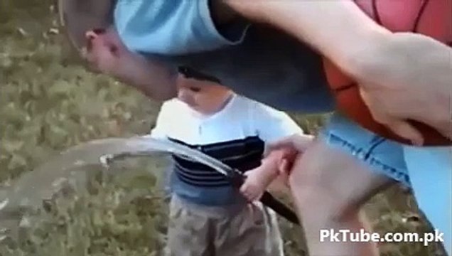 This is How Babies Copy Their Fathers